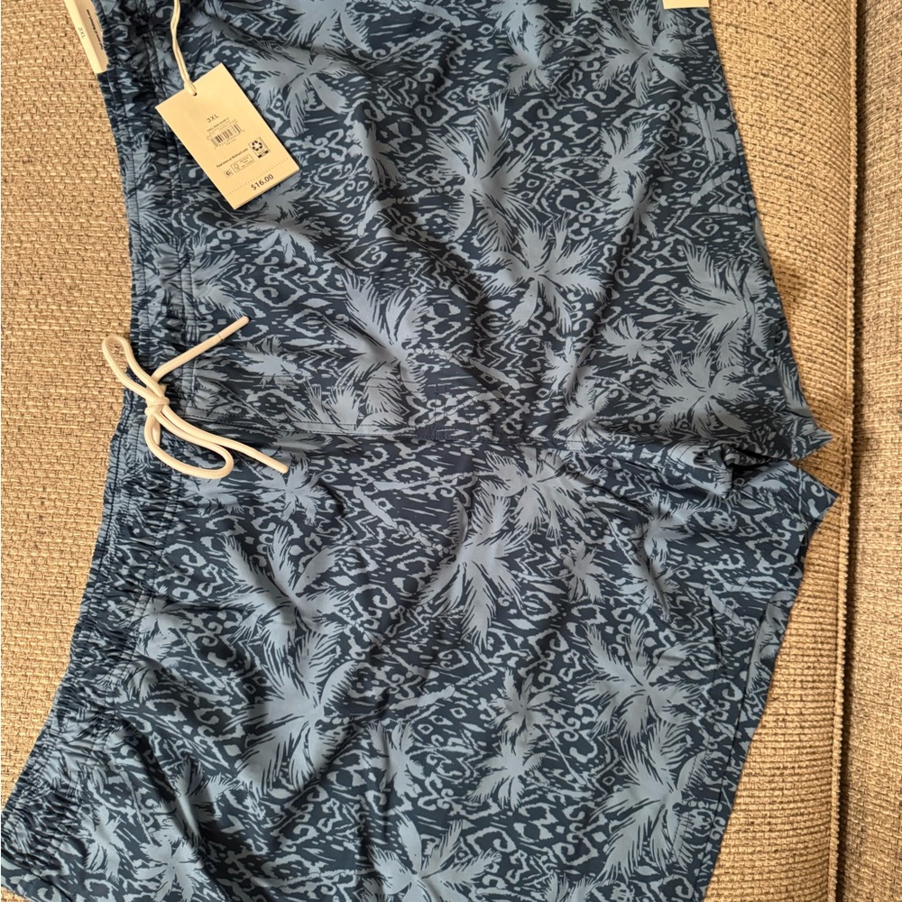 Men's Blue Tropical Print Swim Trunks